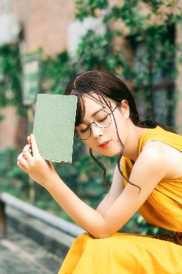 隔壁的性感邻居